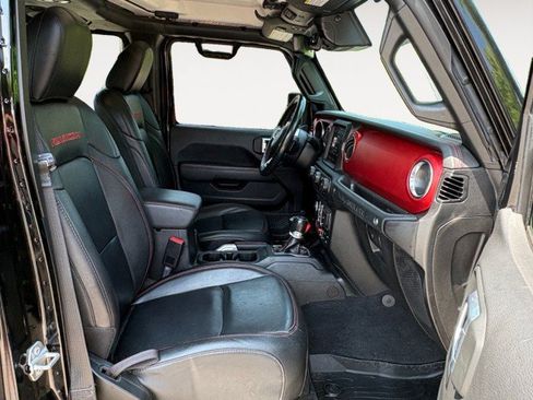 Used 2021 Jeep Wrangler Unlimited Rubicon AWD/4WD image 7