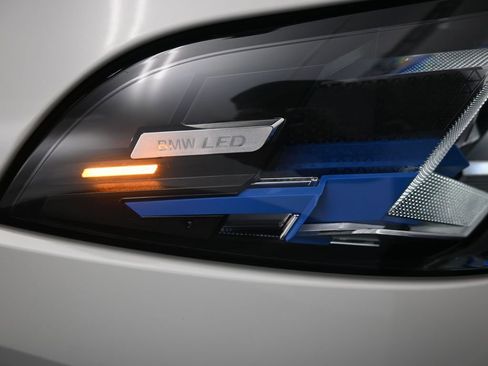 Used 2026 BMW X5 xDrive40i image 50