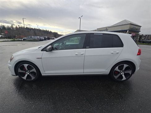Used 2017 Volkswagen GTI S image 7