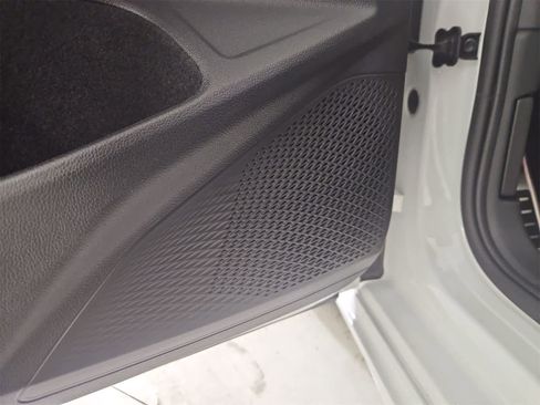 New 2026 Volkswagen Golf image 32