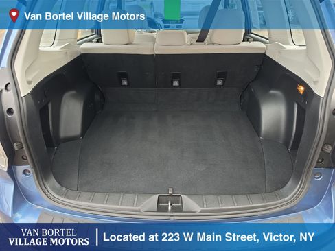 Used 2018 Subaru Forester 2.5i w/ Alloy Wheel Package image 23