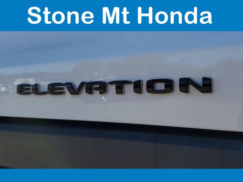 Used 2025 GMC Terrain Elevation image 7