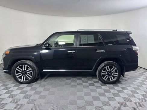 Used 2022 Toyota 4Runner Limited image 6