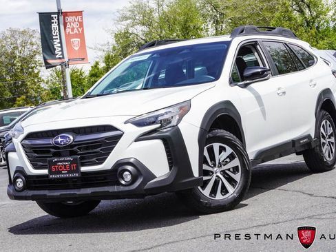Used 2025 Subaru Outback Premium AWD/4WD image 17