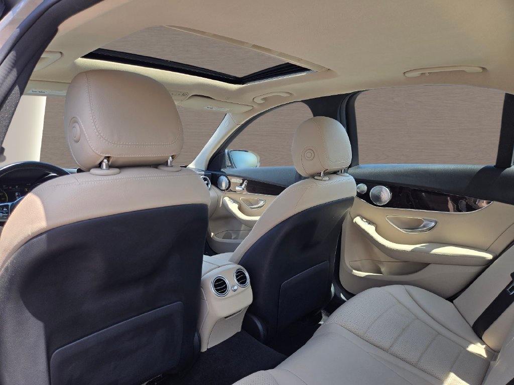 Used 2020 Mercedes-Benz C 300 Sedan image 19