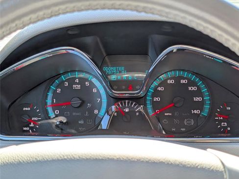 Used 2017 Chevrolet Traverse LT w/ Style and Technology Package image 27