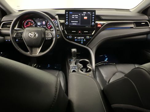 Used 2024 Toyota Camry XSE FWD image 22