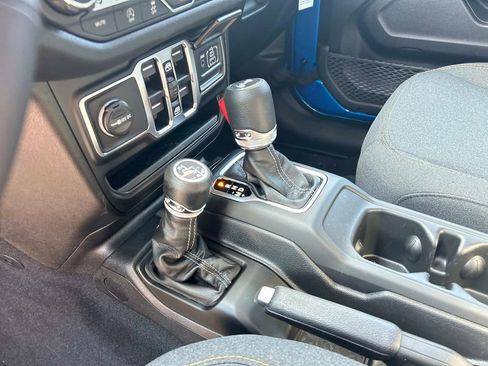 New 2026 Jeep Wrangler Unlimited Sport AWD/4WD image 9