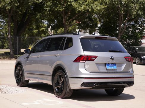 Certified 2024 Volkswagen Tiguan SE R-Line FWD image 7