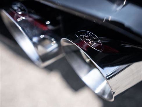 Used 2018 Ford Mustang GT Premium w/ GT Performance Package image 42