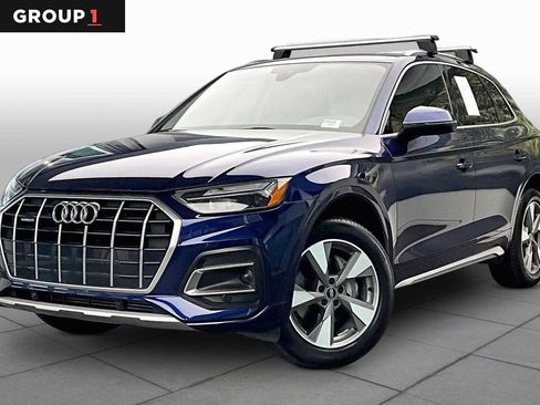 Used 2023 Audi Q5 2.0T Premium w/ Convenience Package AWD/4WD image 1