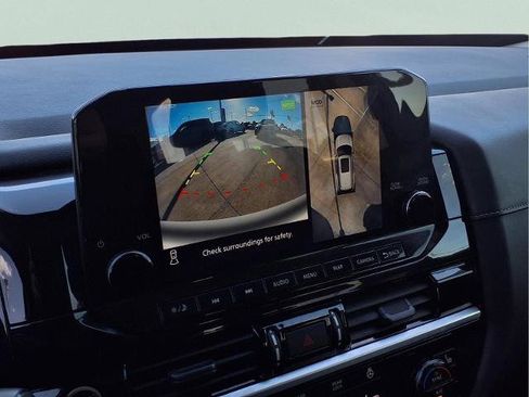 Certified 2023 Nissan Pathfinder SL w/ SL Premium Package image 20