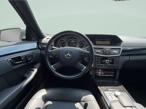 Used 2010 Mercedes-Benz E 350 Sedan image 13