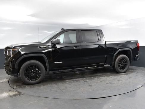 Used 2025 GMC Sierra 1500 Elevation w/ Preferred Package image 6