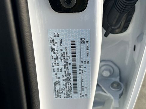 New 2026 Ford F250 XL w/ XL Chrome Package RWD image 24