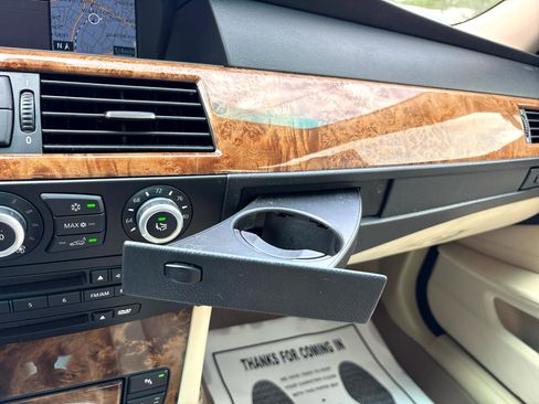 Used 2008 BMW 535xi Sedan image 34