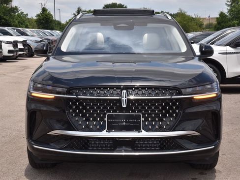 New 2026 Lincoln Nautilus Black Label AWD/4WD image 9