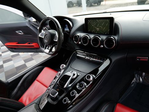 Used 2017 Mercedes-Benz AMG GT Coupe image 37