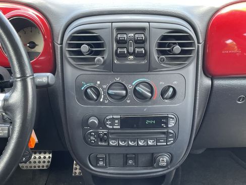 Used 2004 Chrysler PT Cruiser Touring w/ Chrome Accents Group FWD image 13