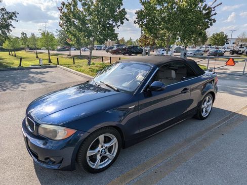 Used 2012 BMW 128i Convertible image 11