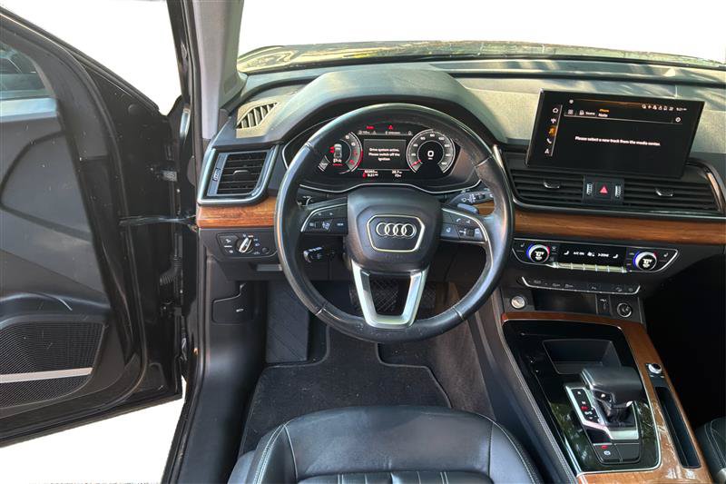 Used 2023 Audi Q5 2.0T Premium Plus AWD/4WD image 14