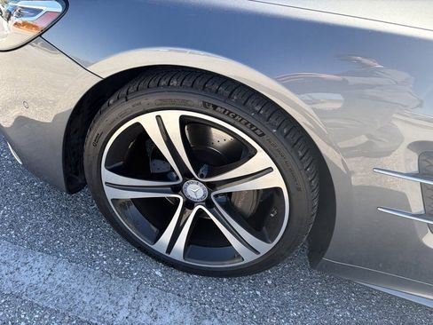 Used 2017 Mercedes-Benz SL 450 image 11