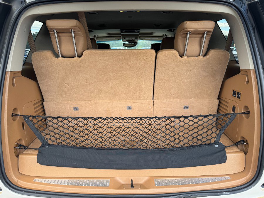 Used 2016 Cadillac Escalade Platinum AWD/4WD image 18