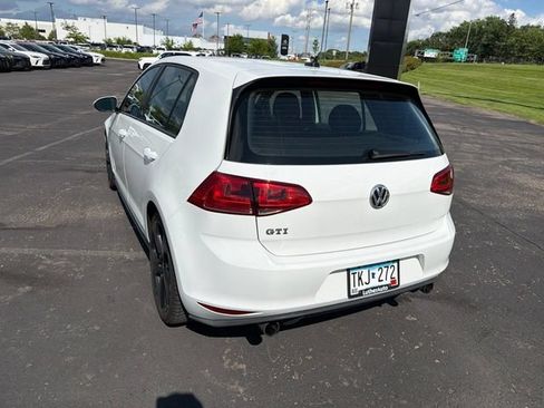 Used 2017 Volkswagen GTI S FWD image 32