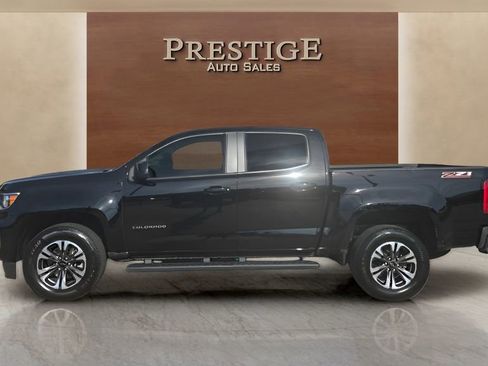 Used 2022 Chevrolet Colorado Z71 image 3