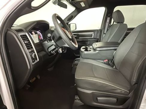 Used 2021 RAM 1500 Classic Warlock AWD/4WD image 11