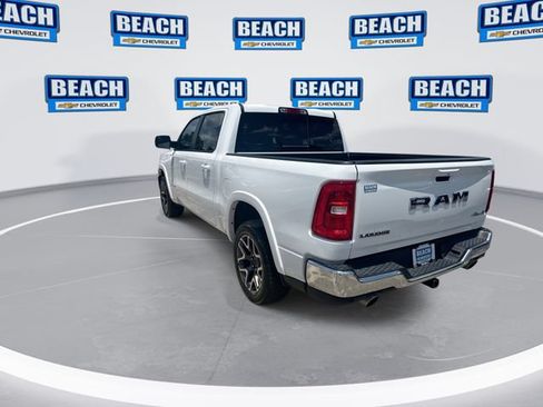 Used 2025 RAM 1500 Laramie AWD/4WD image 6