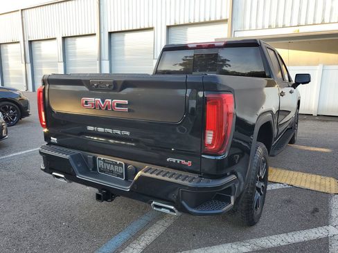 Used 2026 GMC Sierra 1500 AT4 w/ AT4 Premium Package AWD/4WD image 4