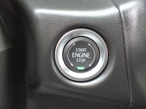 Used 2024 Chevrolet Tahoe Premier AWD/4WD image 27