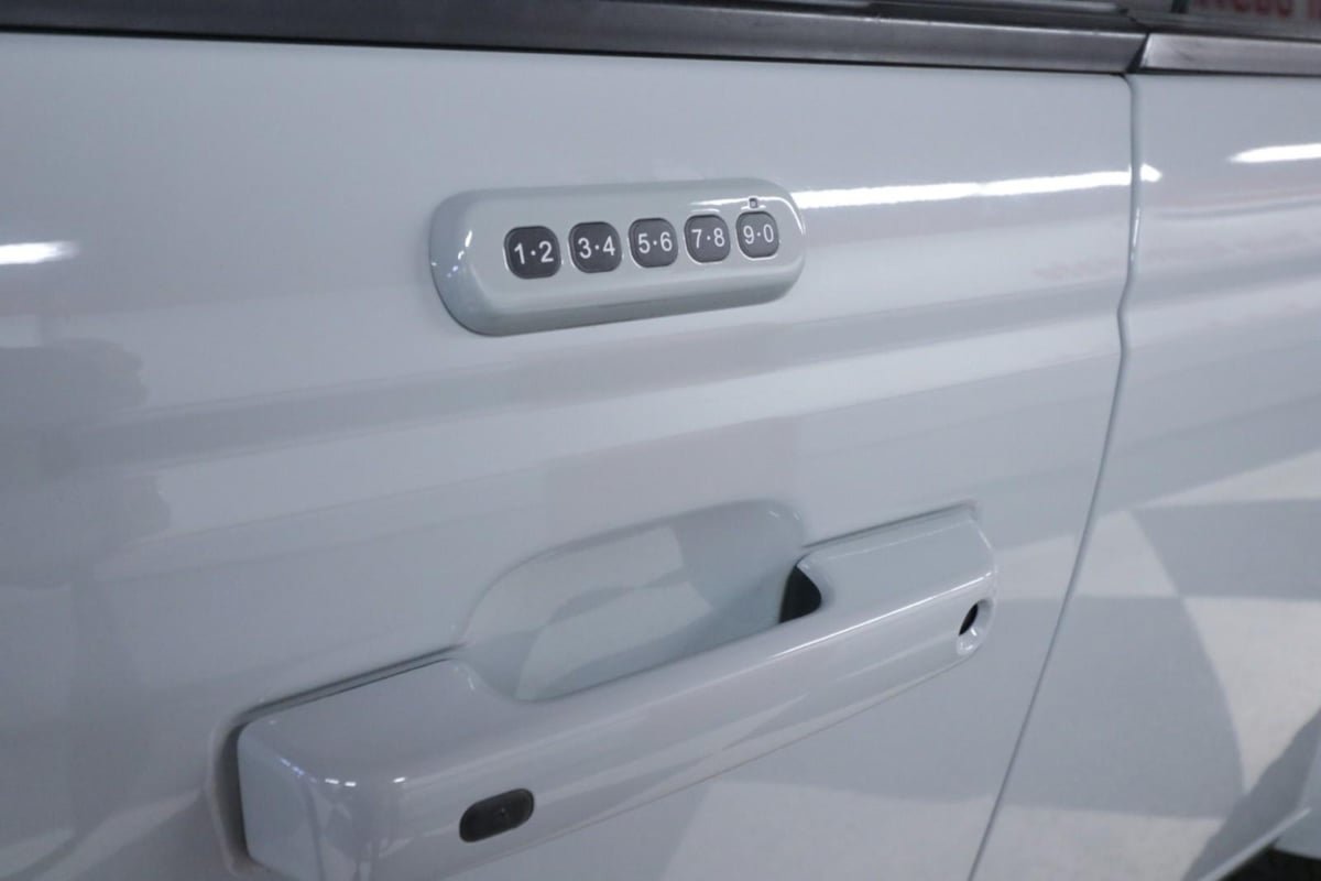 Used 2022 Ford Bronco Outer Banks AWD/4WD image 37