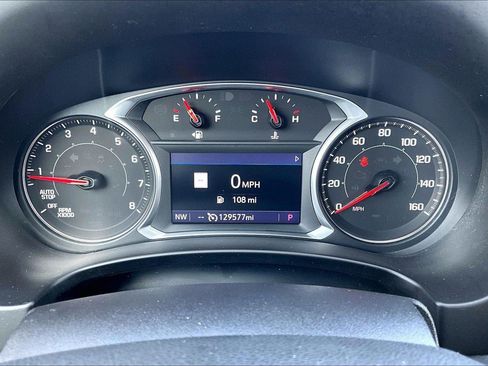 Used 2022 GMC Terrain SLT w/ Infotainment Package II image 41