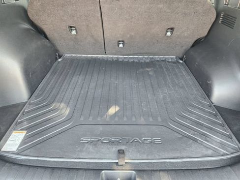 Used 2023 Kia Sportage EX FWD image 34