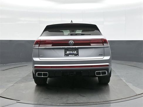 New 2026 Volkswagen Atlas Cross Sport SEL Premium R-Line image 6