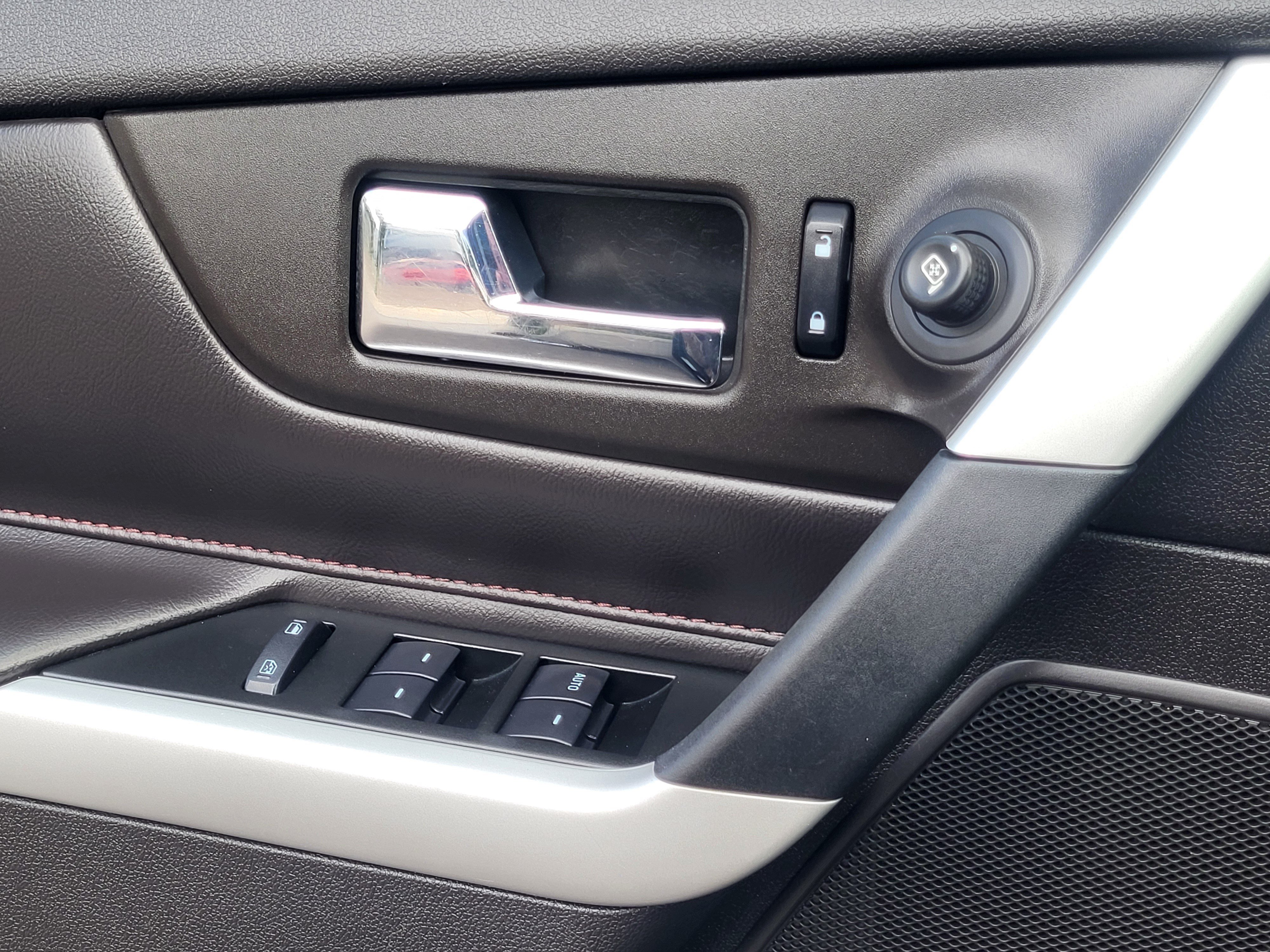 Used 2013 Ford Edge Limited AWD/4WD image 20