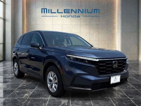 Used 2024 Honda CR-V LX image 7