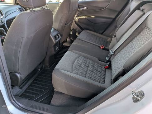 Used 2022 Chevrolet Equinox LT image 30