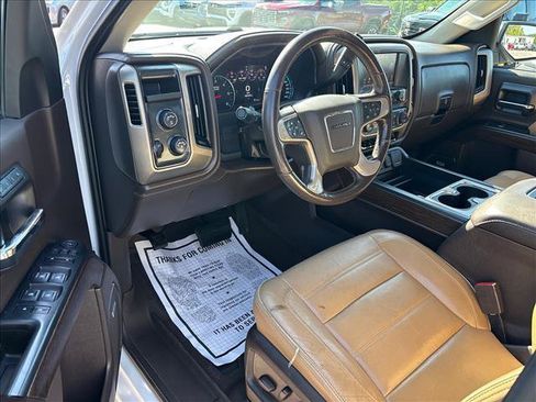 Certified 2017 GMC Sierra 1500 Denali AWD/4WD image 9