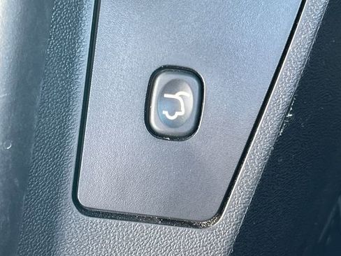 Used 2019 Dodge Grand Caravan GT image 36