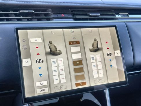 New 2026 Land Rover Range Rover Long Wheelbase SE image 27