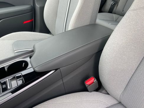 Used 2022 Hyundai Sonata SE w/ Preferred Accessory Package FWD image 21