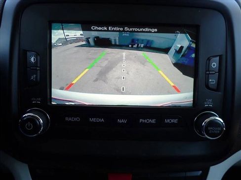 Used 2015 Jeep Renegade Latitude AWD/4WD image 16