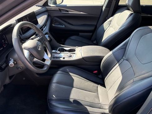 Used 2023 INFINITI QX60 Luxe w/ Performance Audio Package image 12