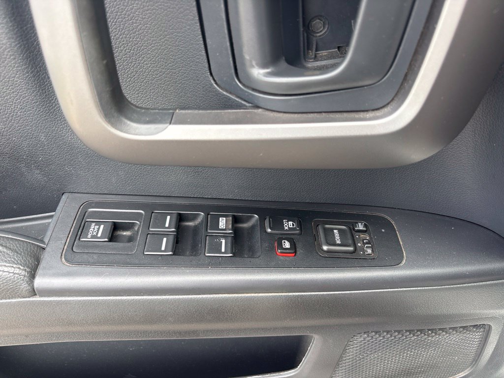Used 2014 Honda Ridgeline SE image 11