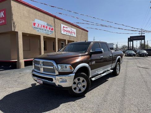 Used 2015 RAM 2500 Laramie image 1