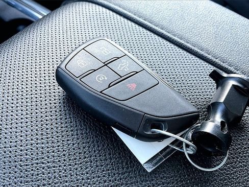 Used 2023 Chevrolet Silverado 1500 LTZ image 11