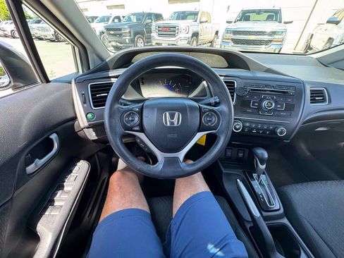 Used 2014 Honda Civic LX image 27